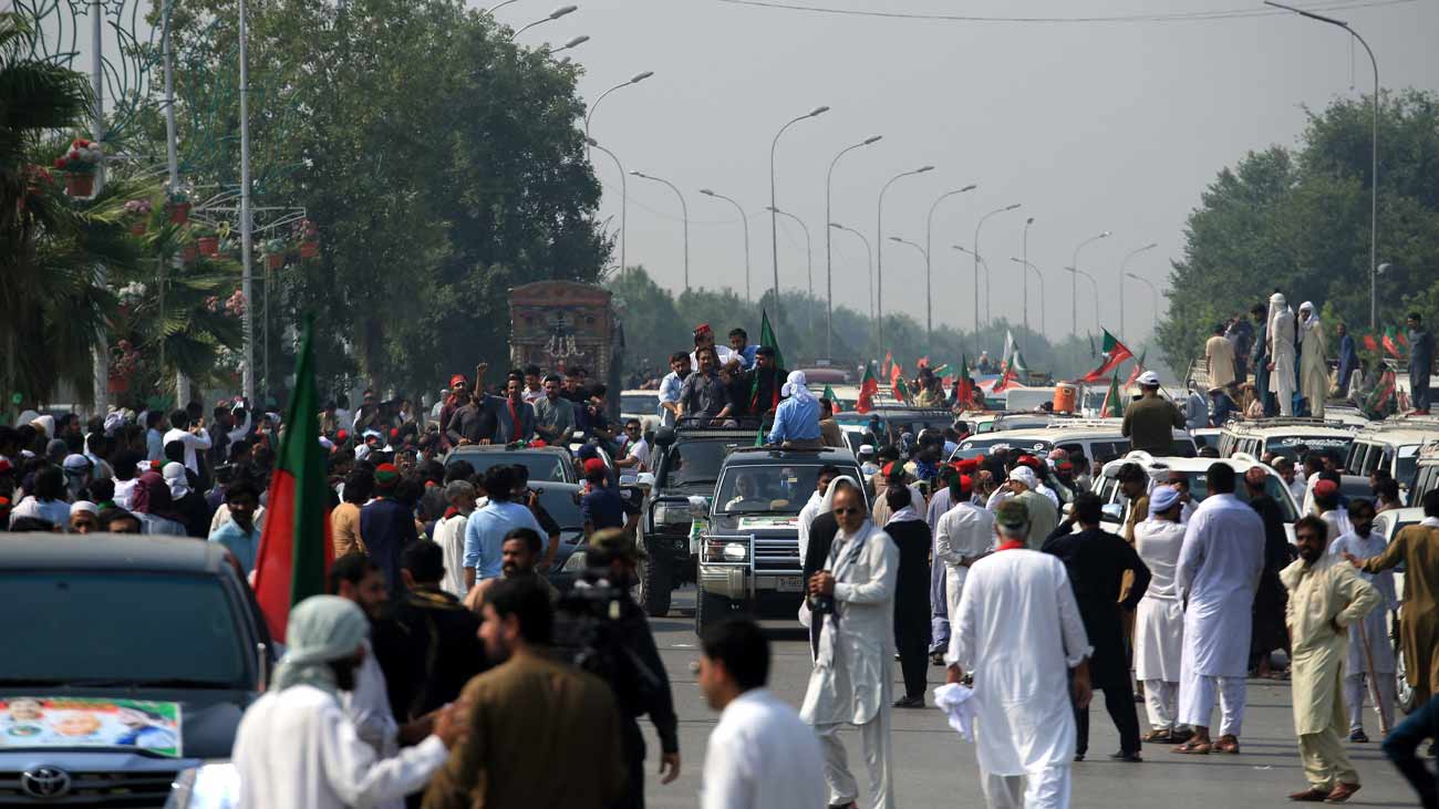 پاکستان تحریک انصاف نے 27ویں آئینی ترمیم کے خلاف احتجاجی تحریک شروع کرنے کا اعلان کردیا۔