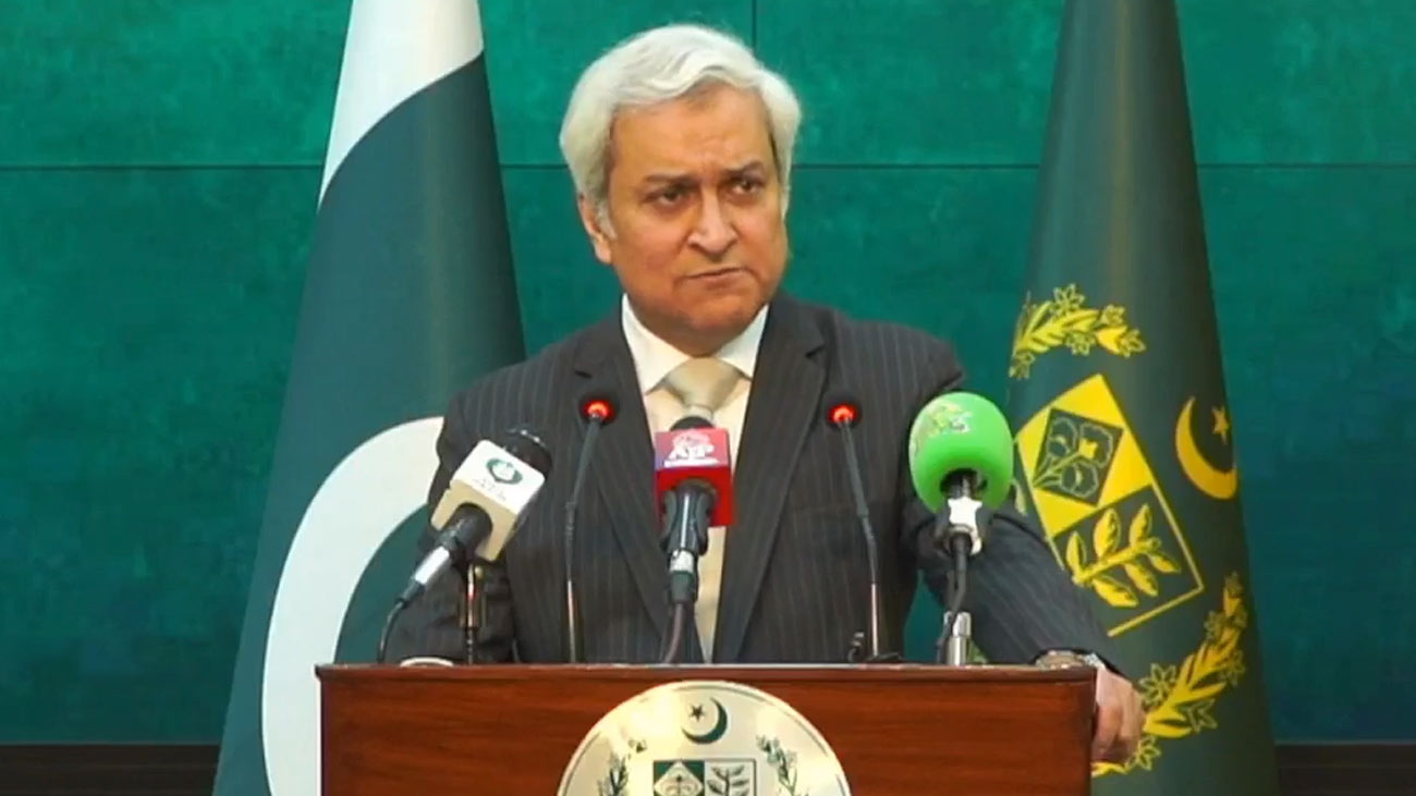 امریکی صدر ڈونلڈ ٹرمپ کے پاکستان کے نیوکلیئر ٹیسٹ سے متعلق بیان پر بھارتی وزارت خارجہ کے بیان پر ترجمان دفتر خارجہ کا رد عمل آگیا۔