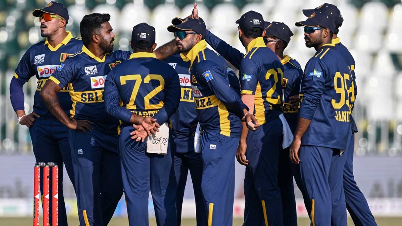 سری لنکن کرکٹ ٹیم نے دورہ پاکستان ادھورا چھوڑ کروطن واپسی کی درخواست کردی۔