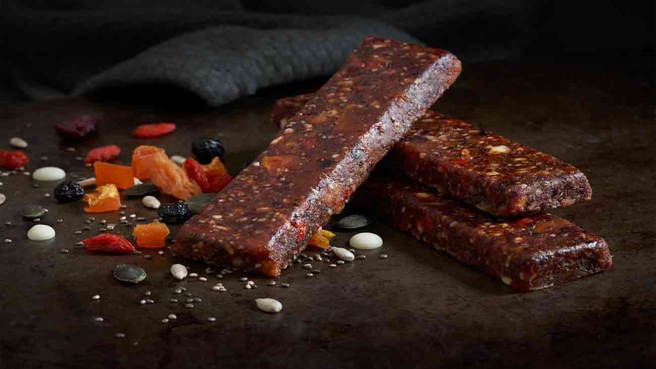 پنجاب فوڈ اتھارٹی کا اسکول کے بچوں کو فروٹ بارز دینے کا اعلان