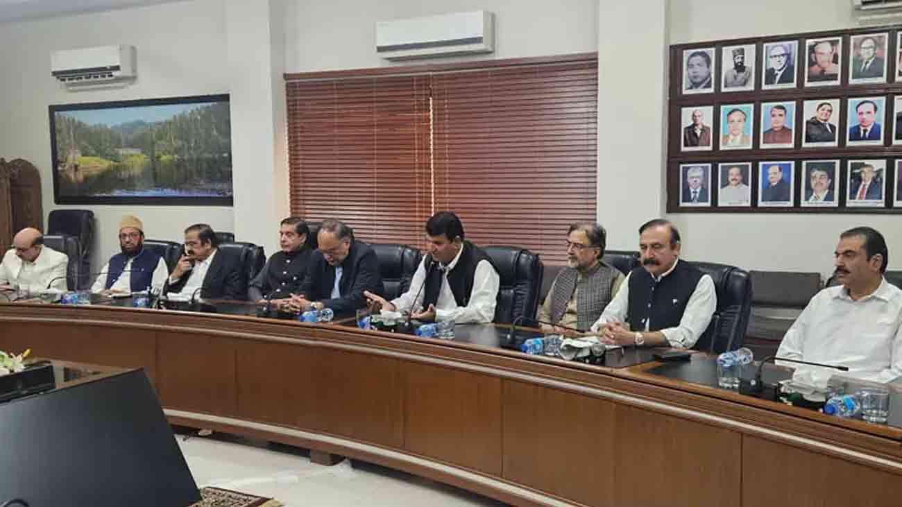 وزیراعظم شہباز شریف نے آزاد کشمیر میں عوامی ایکشن کمیٹی سے مذاکرات کے لئے اعلی سطح مذاکراتی کمیٹی تشکیل دے دی