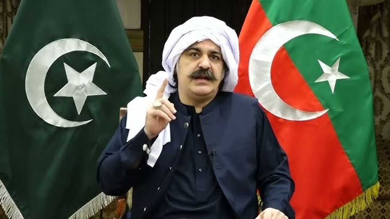 وزیراعلیٰ خیبرپختونخوا علی امین گنڈاپور کو تبدیل کیے جانے کی خبریں گردش کرنے لگیں۔