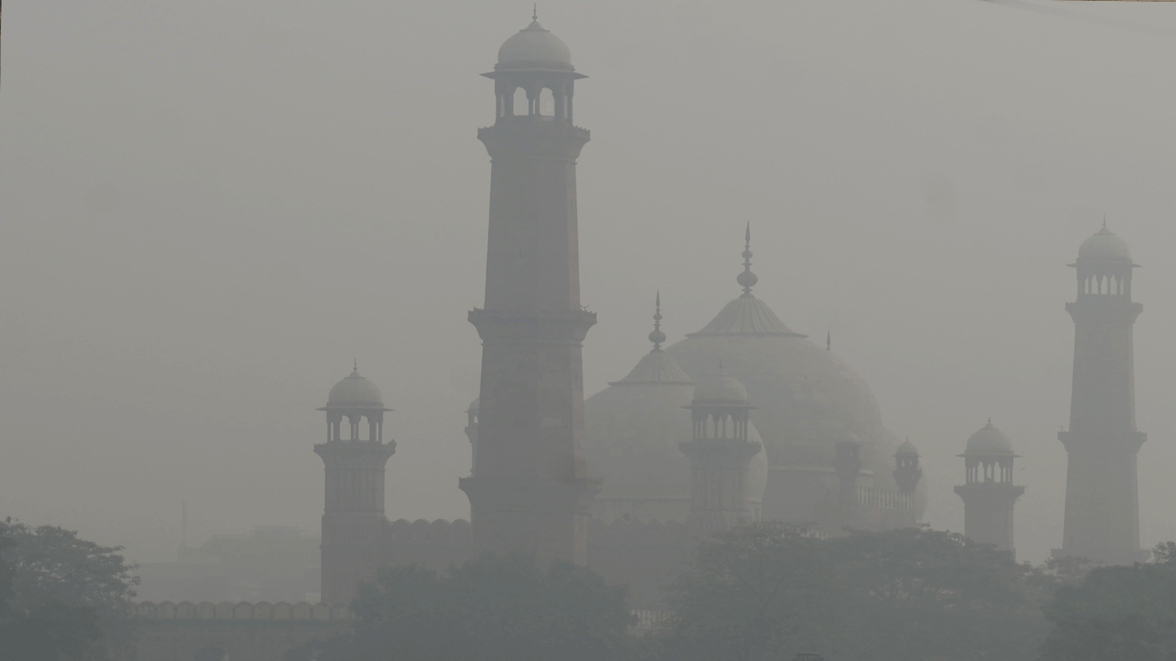 Lahore pollution control