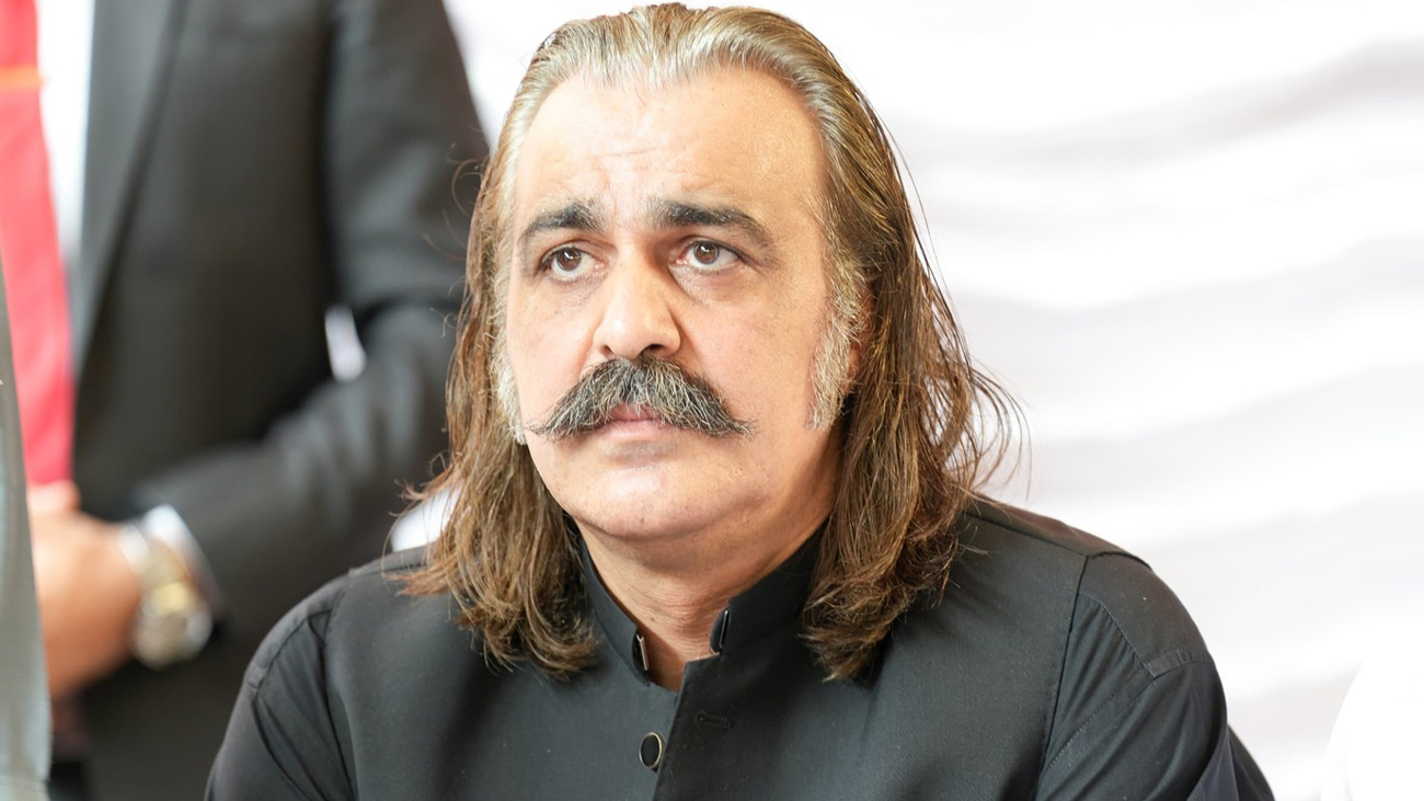  وزیراعلیٰ خیبرپختونخوا علی امین گنڈاپور نے مستعفی ہونے کا فیصلہ کر لیا۔
