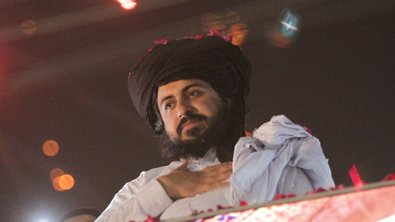 ٹی ایل پی کا پولیس آپریشن کے دوران سعد رضوی کے زخمی ہونے کا دعویٰ تحریک لبیک پاکستان نے پولیس آپریشن کے دوران امیر جماعت حافظ سعد رضوی کے زخمی ہونےکا دعویٰ کیا ہے۔