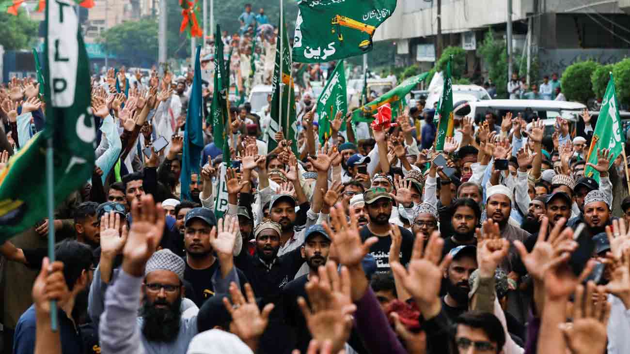 پنجاب حکومت نے مذہبی جماعت پر پابندی کی سفارش کر دی پنجاب حکومت نے مذہبی جماعت پر پابندی کی سفارش کرتے ہوئے مراسلہ وفاقی وزارتِ داخلہ کو ارسال کر دیا