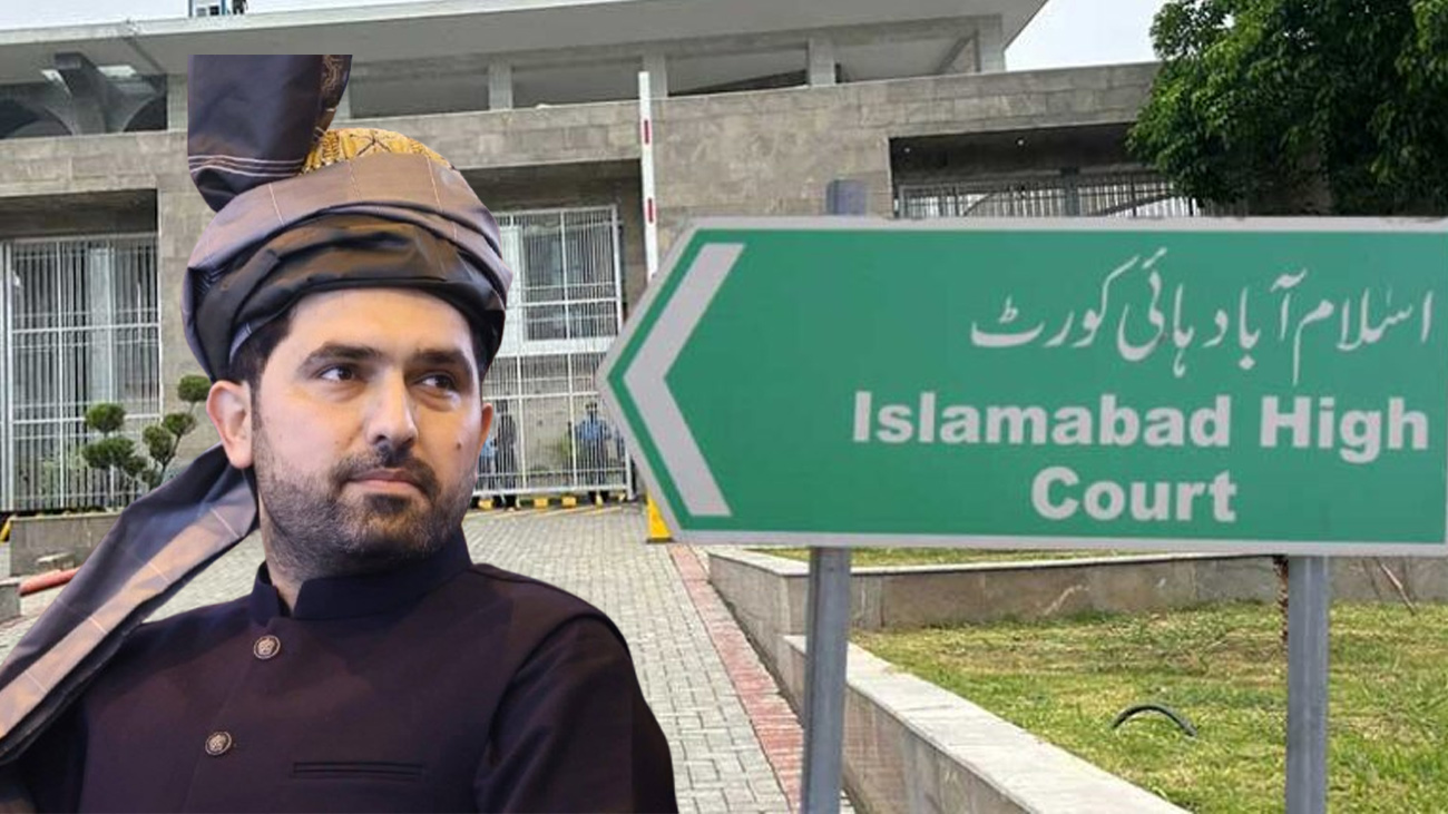 سہیل آفریدی کا عمران خان سے ملاقات کیلئے ہائیکورٹ سے رجوع وزیر اعلیٰ خیبر پختونخوا سہیل آفریدی نے بانی پی ٹی آئی عمران خان سے ملاقات کی اجازت کیلئے اسلام آباد ہائی کورٹ میں درخواست دائر کردی۔