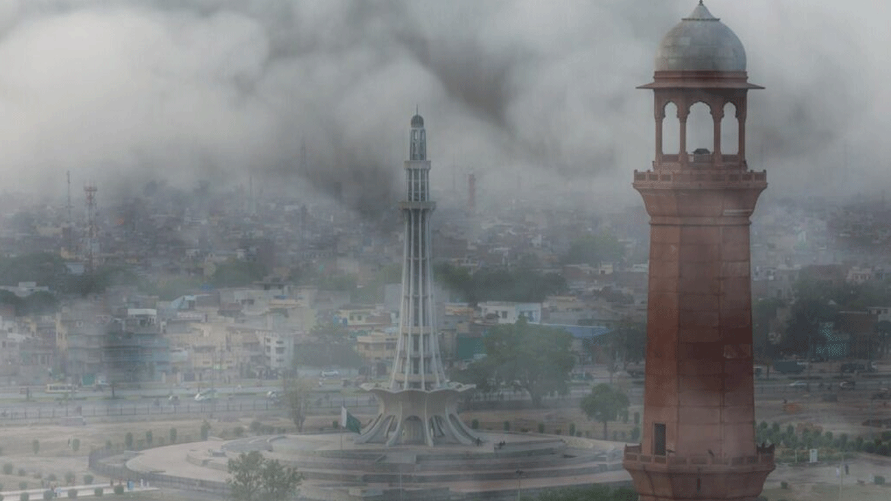 لاہور: فضائی آلودگی میں خطرناک حد تک اضافہ smog in Lahore