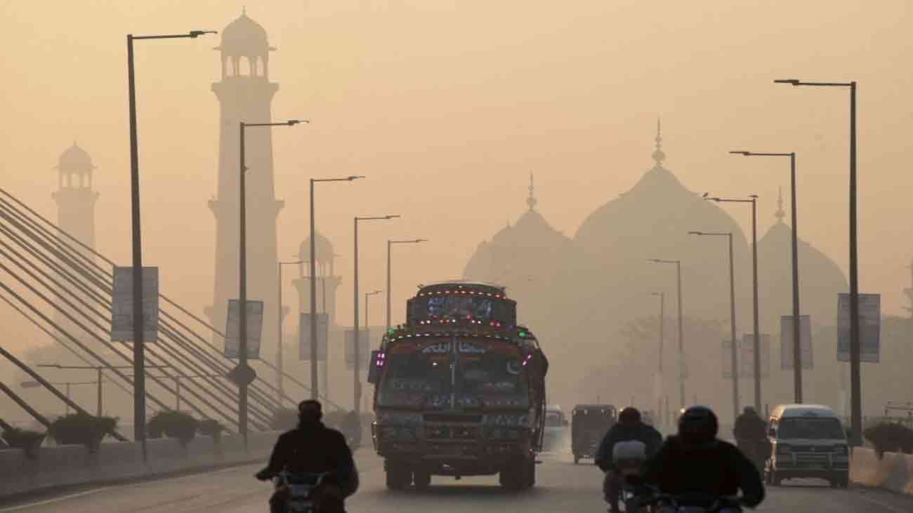 لاہورعالمی آلودگی انڈیکس میں نمبر 1 پر Lahore air pollution