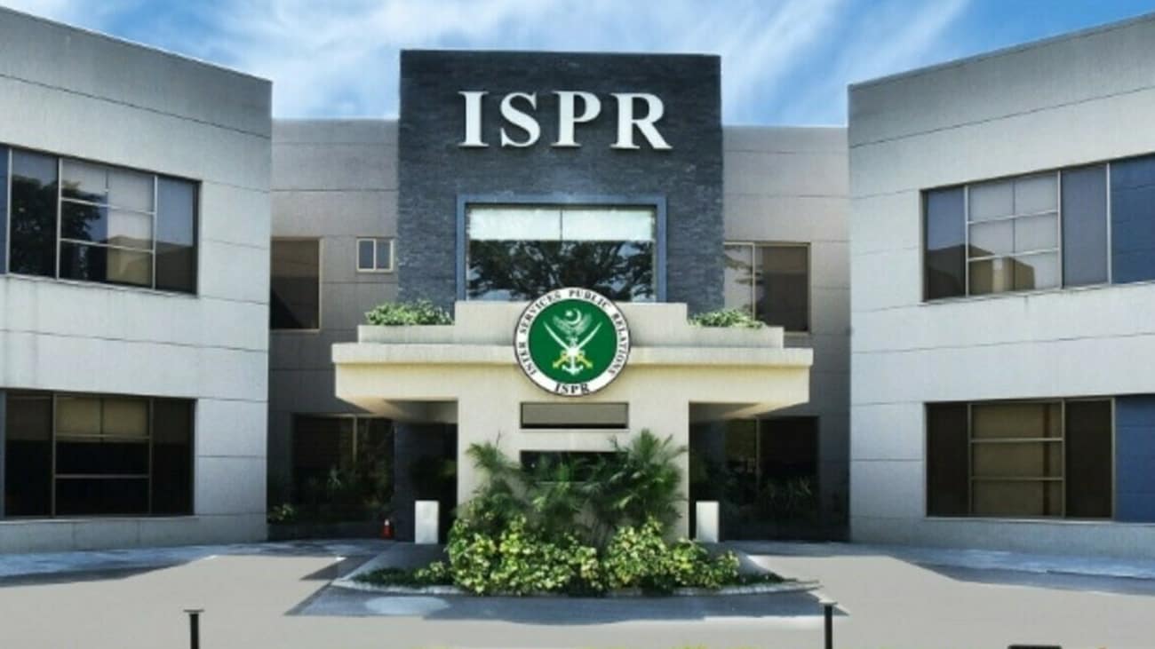 باجوڑ: افغانستان سے دراندازی کی کوشش ناکام، خارجی کمانڈر سمیت 4 دہشتگرد ہلاک خیبرپختونخوا کے ضلع باجوڑ میں سکیورٹی فورسز نے پاک افغان سرحد پر فتنہ الخوارج کی دراندازی کی کوشش ناکام بناتے ہوئے خارجی کمانڈر سمیت 4 دہشت گردوں کو جہنم واصل کر دیا۔