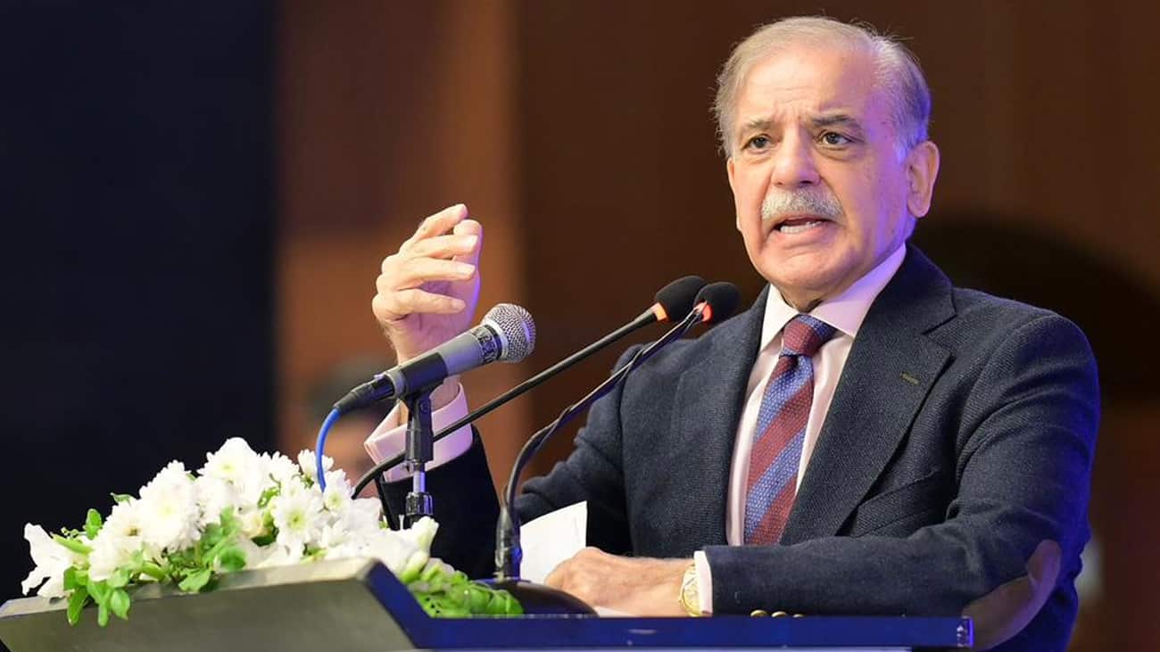 وزیراعظم شہباز شریف نے ہزاروں پاکستانیوں کو روزگار کے لیے سعودی عرب بھیجنے کا عندیہ دے دیا۔