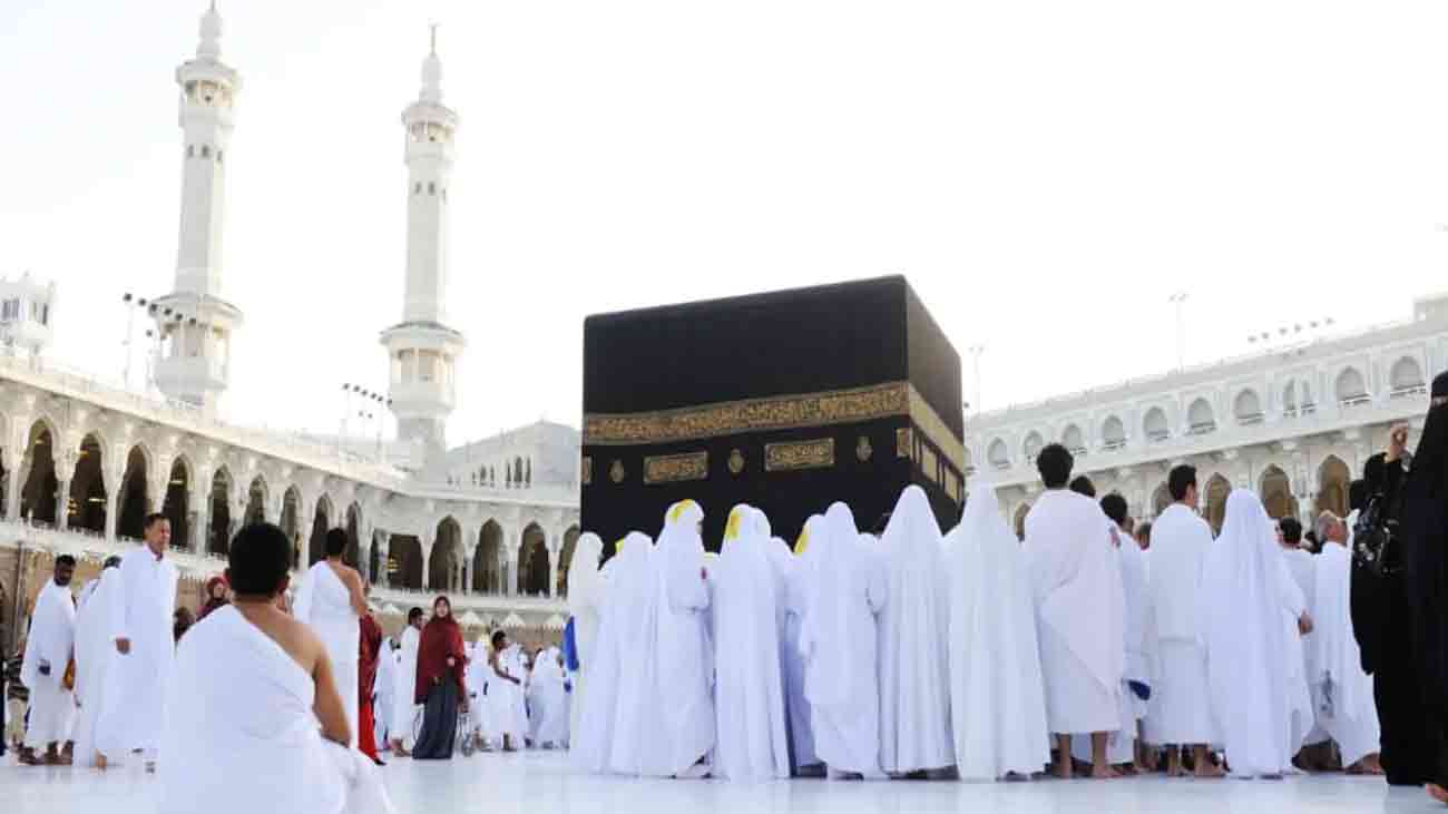 سعودی حکومت کی عمرہ زائرین کے ویزے میں بڑی تبدیلی اب عمرہ ویزا ملنے کے بعد 30 دن کے اندر سعودی عرب پہنچنا لازمی ہوگا ورنہ ویزا خودبخود منسوخ ہو جائے گا