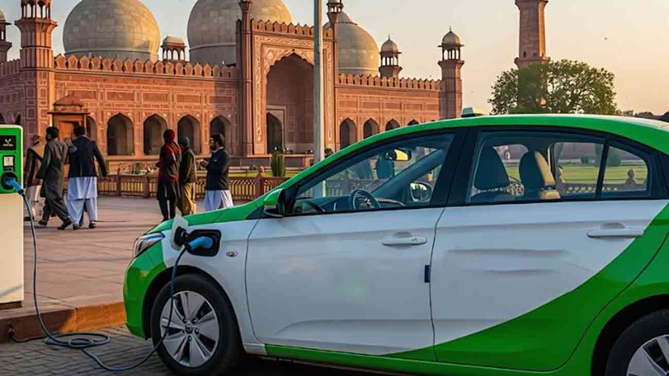 پنجاب حکومت نے صوبے کے نوجوانوں کے لیے گرین ای ٹیکسی منصوبہ 2025 کا آغاز کر دیا