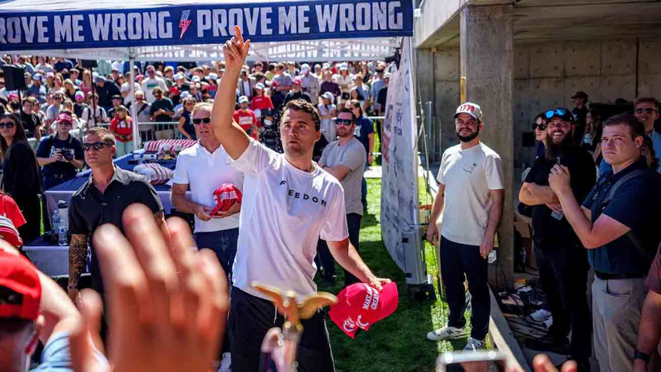 ڈونلڈ ٹرمپ کے قریبی ساتھی چارلی کرک قاتلانہ حملے میں ہلاک Charlie Kirk assassination