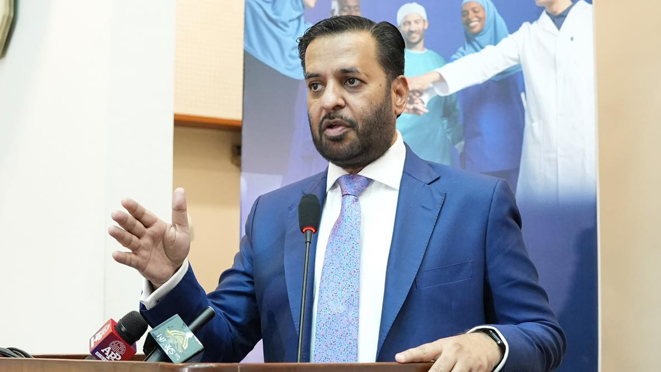 وفاقی وزیر صحت مصطفیٰ کمال نے کہا ہے کہ پاکستان میں 68 فیصد بیماریاں آلودہ پانی کی وجہ سے پیدا ہوتی ہیں جس کے باعث ہسپتالوں پر مریضوں کا بوجھ مسلسل بڑھ رہا ہے۔