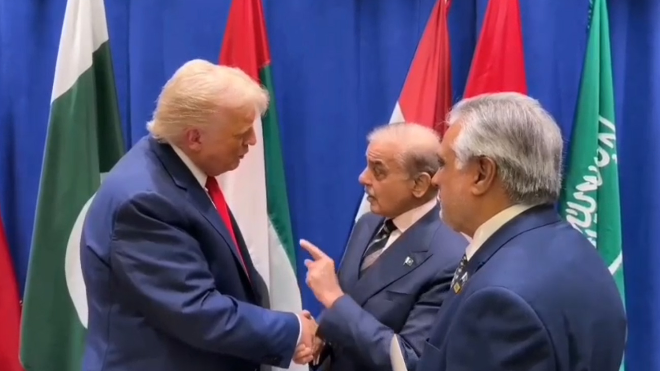 وزیراعظم شہباز شریف کی امریکی صدر ڈونلڈ ٹرمپ سے باضابطہ ملاقات آج رات ڈیڑھ بجے ہوگی، وائٹ ہاؤس نے ملاقات کا شیڈول جاری کردیا۔