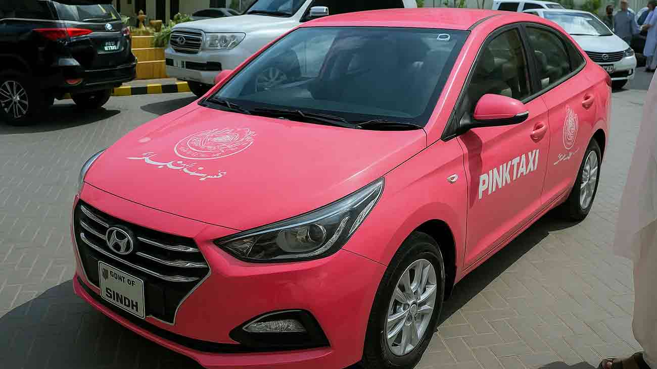 pink taxi scheme for women