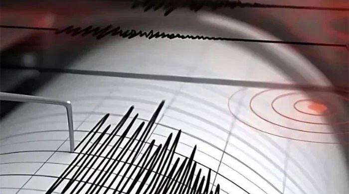 ملک بھر میں زلزلے کے شدید جھٹکے، زمین لرز اٹھی