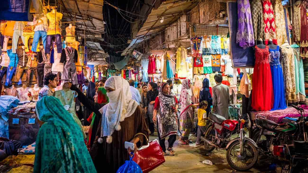 حکومت کا بازار، مارکیٹیں ، شاپنگ مالز رات 8 بجے بند کرنے کا فیصلہ