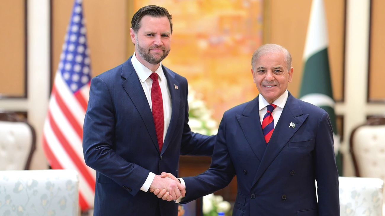 وزیراعظم شہباز شریف سے جے ڈی وینس کی ملاقات