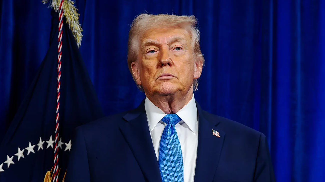 امریکی صدر ڈونلڈ ٹرمپ نے آبنائے ہرمز کی بحری ناکہ بندی کی تجویز دے دی، بحری ناکہ بندی کے بارے میں امریکی اخبار جسٹ دی نیوز نے رپورٹ شیئر کر دی۔