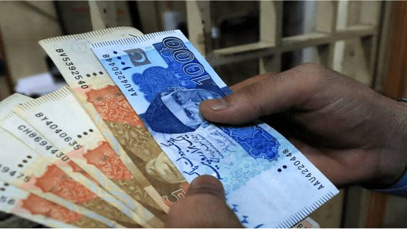 ہیپاٹائٹس سی ٹیسٹ نہ  کراوانے تنخواہ روک لینے کا اعلان