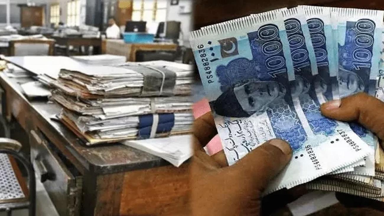 ملازمین کو تنخواہوں کی بروقت ادائیگی کا حکم /فائل فوٹو