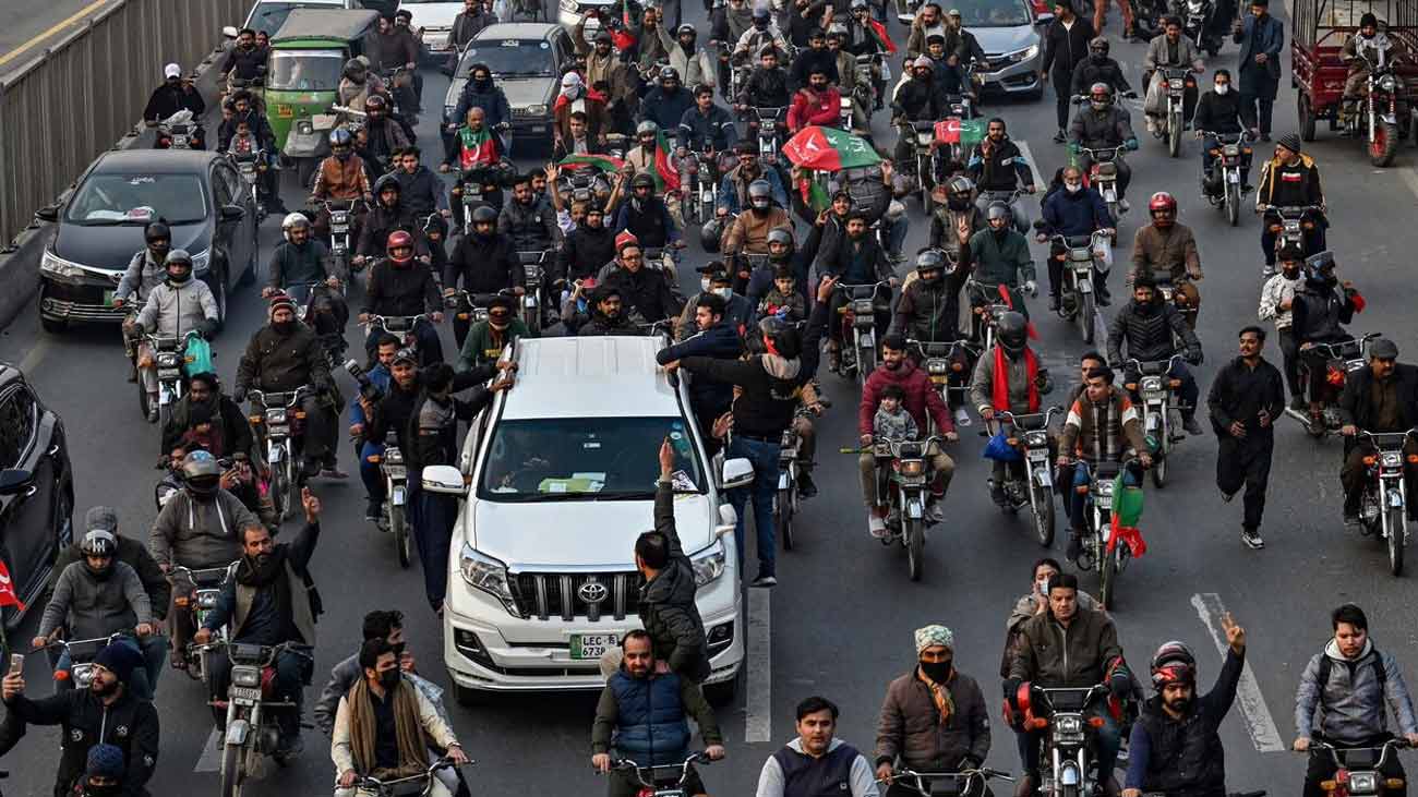 عمران خان کی صحت کا معاملہ، پی ٹی آئی نے احتجاج کی کال دیدی