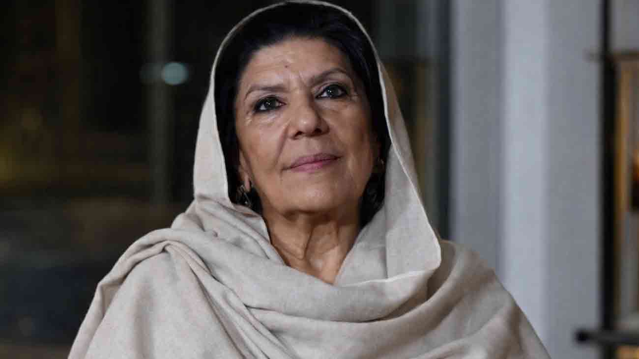 عمران خان کو نظر نہیں آرہا، علیمہ خان