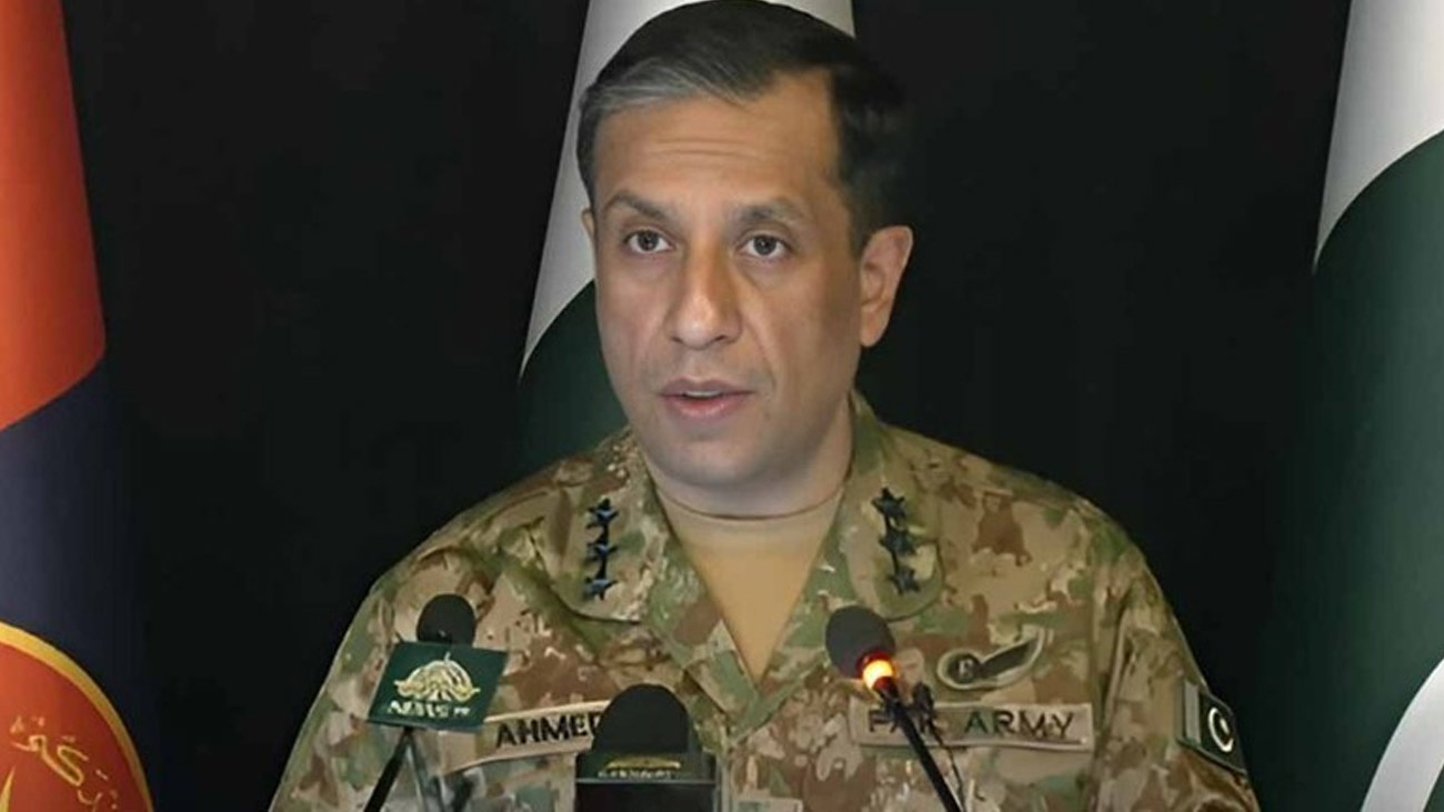 ترجمان پاک فوج لیفٹیننٹ جنرل احمد شریف چودھری نے کہا ہے کہ آپریشن غضب للحق میں 274 خوارج ہلاک جبکہ 400 سے زائد زخمی ہوئے ہیں۔