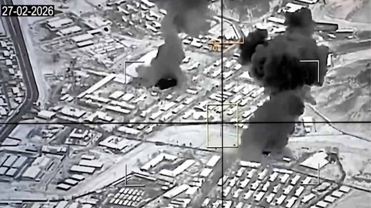 پاک فوج کی جانب سے افغان طالبان کی بلااشتعال جارحیت کا بھرپور جواب دیا جارہا ہے جس سے دشمن کو بھاری نقصان کی اطلاعات ہیں۔