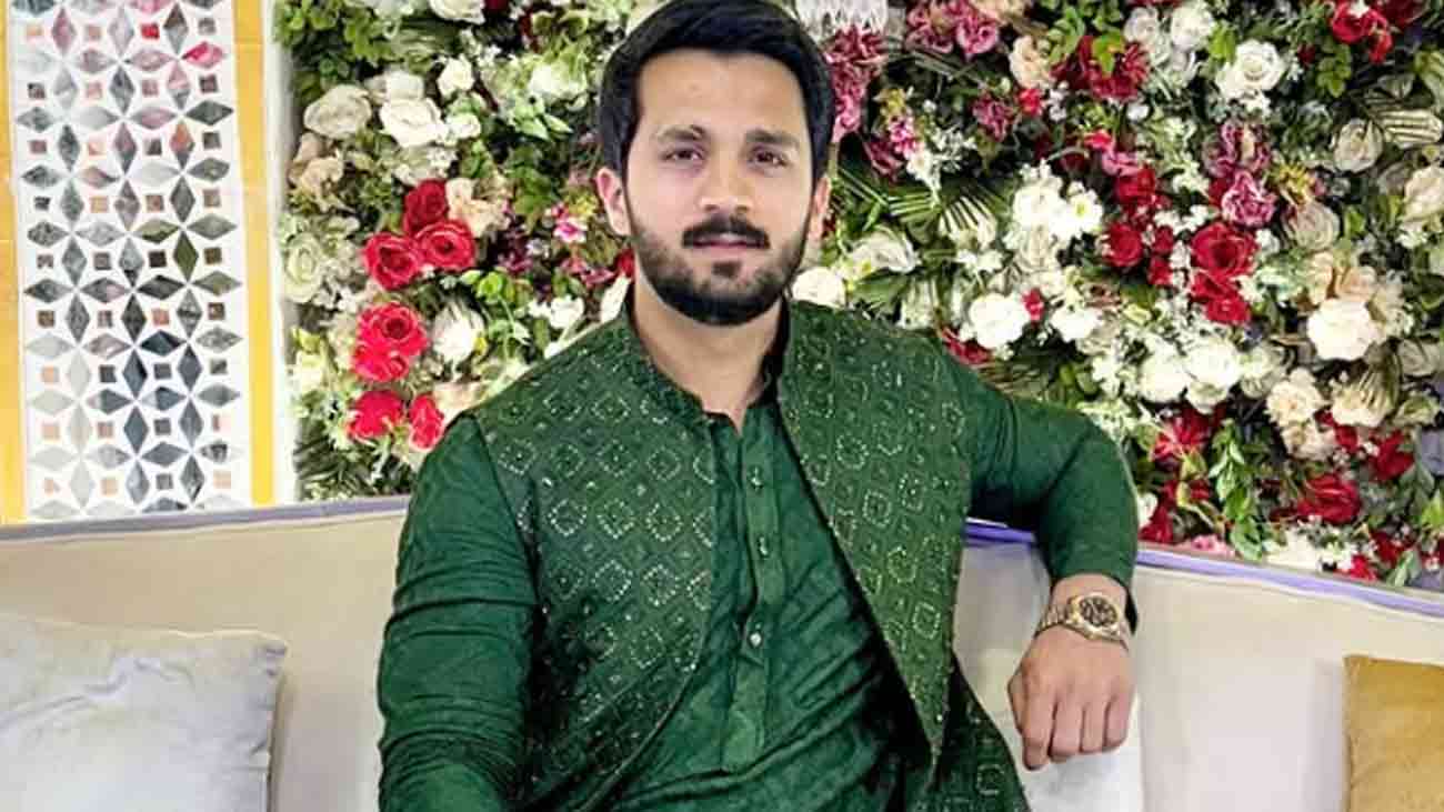 رجب بٹ نے انسٹاگرام اور یوٹیوب اکاؤنٹس بند کر دیے