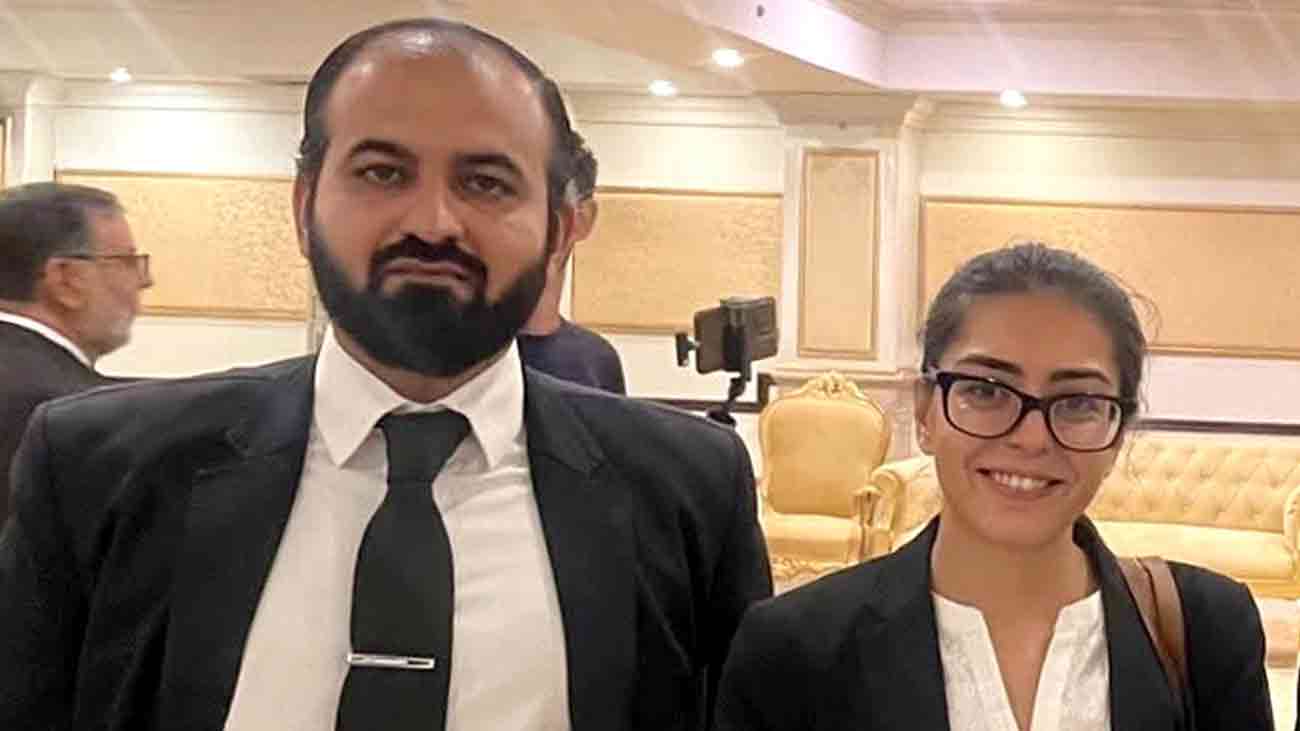 متنازعہ ٹویٹ کیس: ایمان مزاری اور ہادی علی چٹھہ کی ضمانت منسوخ