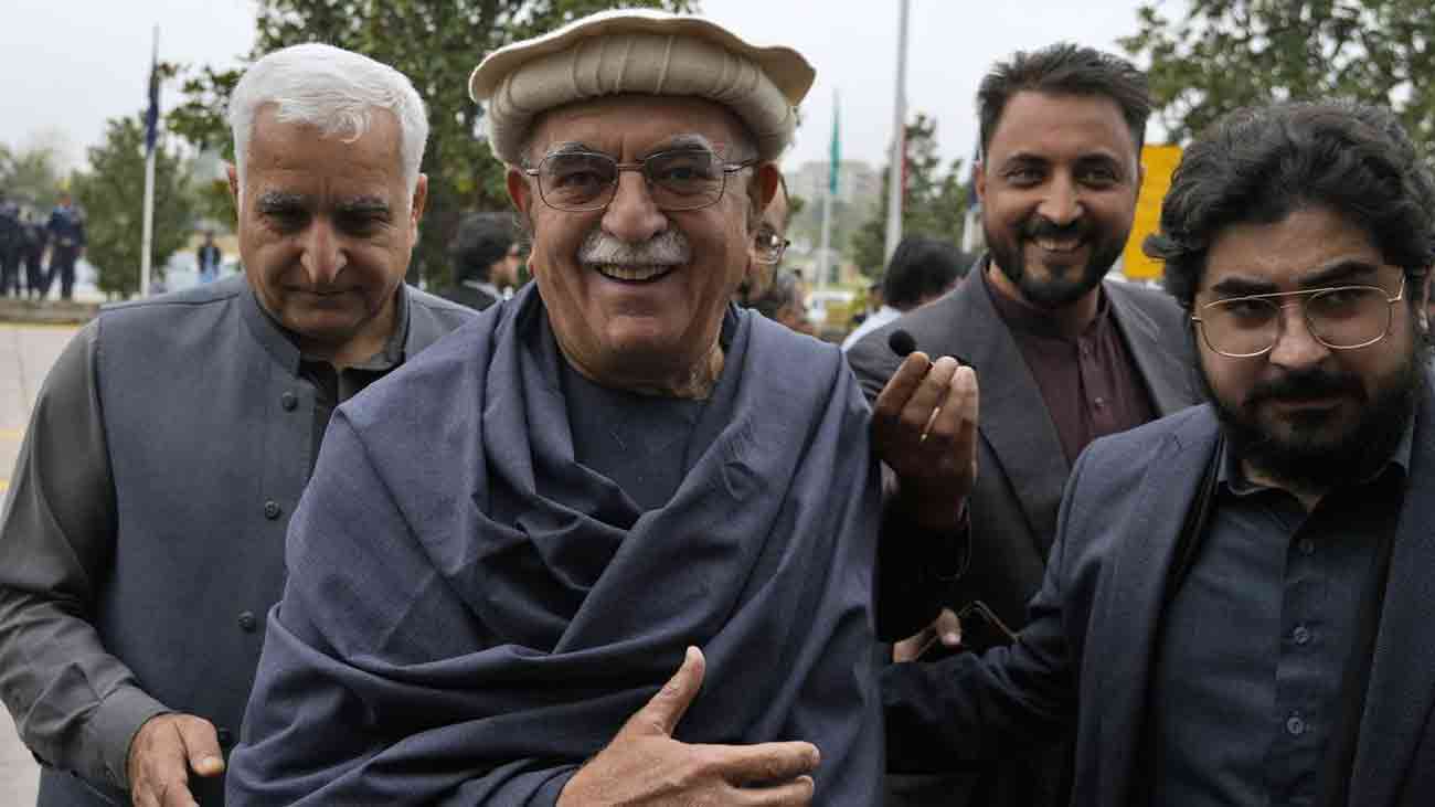 محمود خان اچکزئی