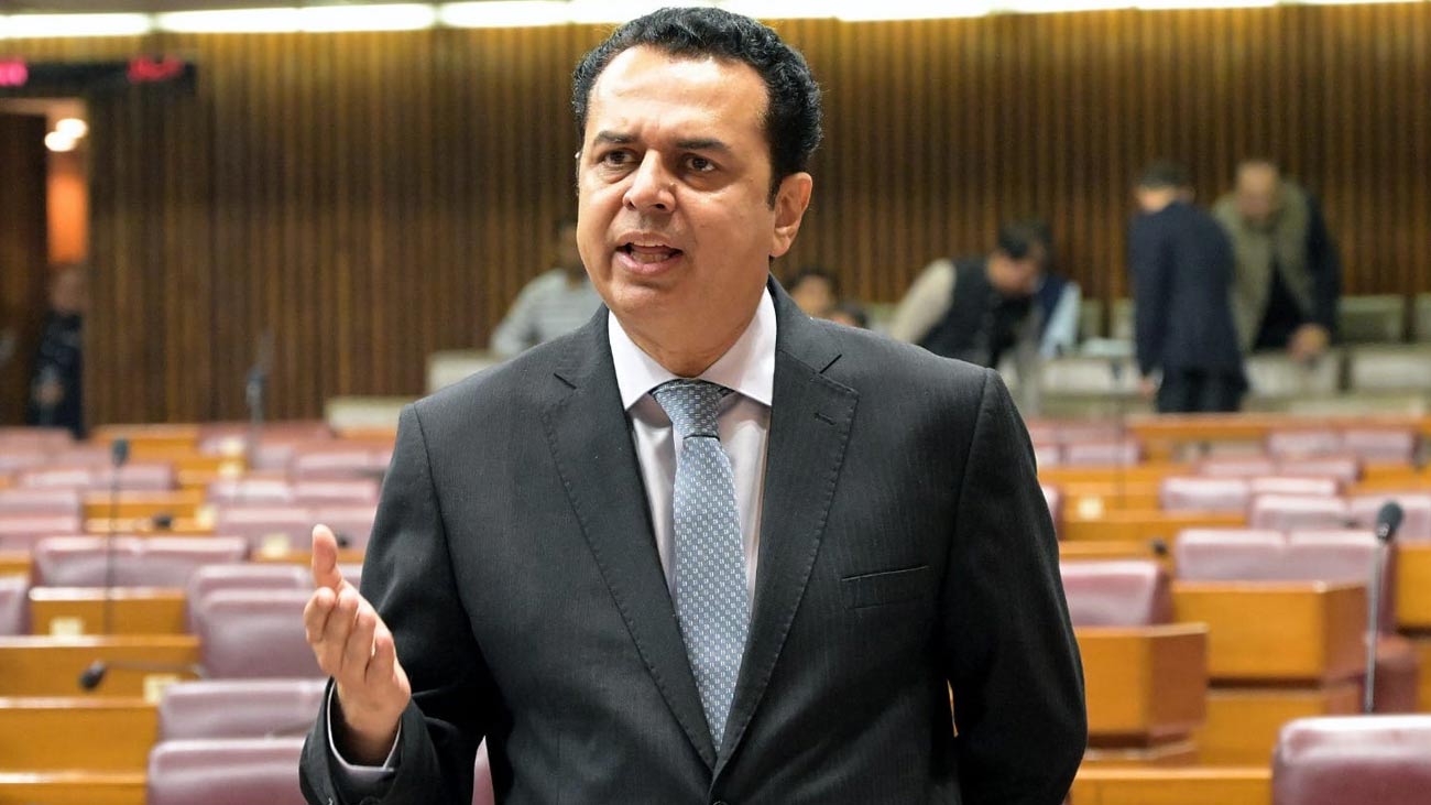 وزیر مملکت برائے داخلہ طلال چودھری نے پاکستان تحریک انصاف (پی ٹی آئی) کے خلاف سخت کارروائی کا عندیہ دے دیا۔