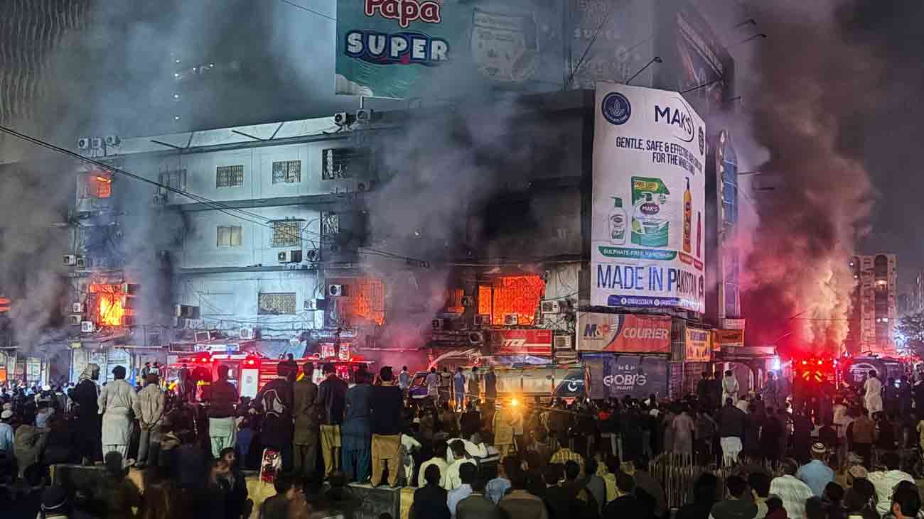 Gul Plaza fire Karachi