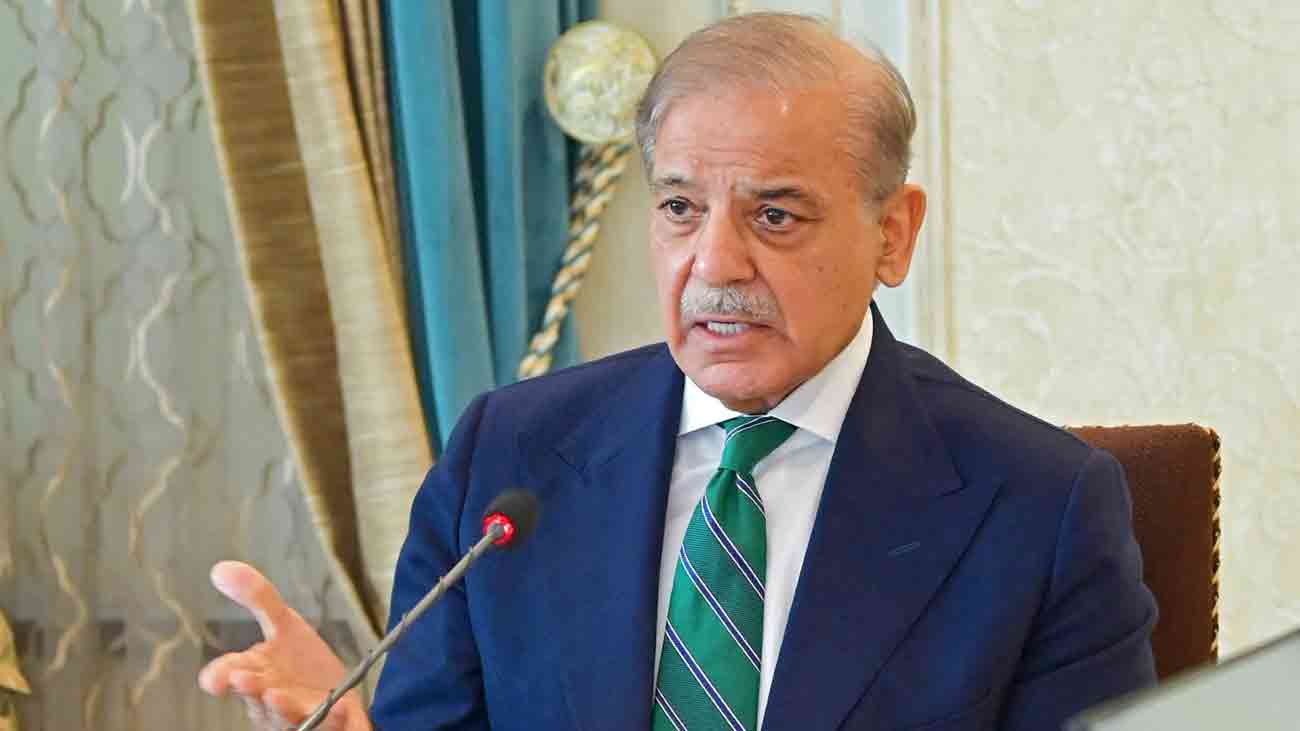 وزیراعظم کا صنعتوں کیلئے بجلی ٹیرف میں 4 روپے کمی کا اعلان