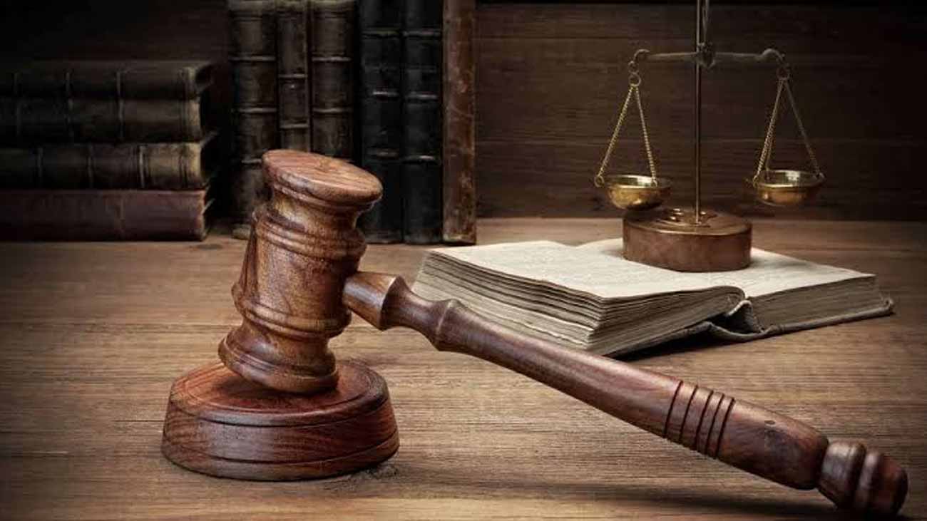 غیر ملکی لڑکیوں کے اغوا اور زیادتی کے کیس میں عدالت نے رضا ڈار سمیت دیگر ملزمان کے جسمانی ریمانڈ میں توسیع کر دی۔