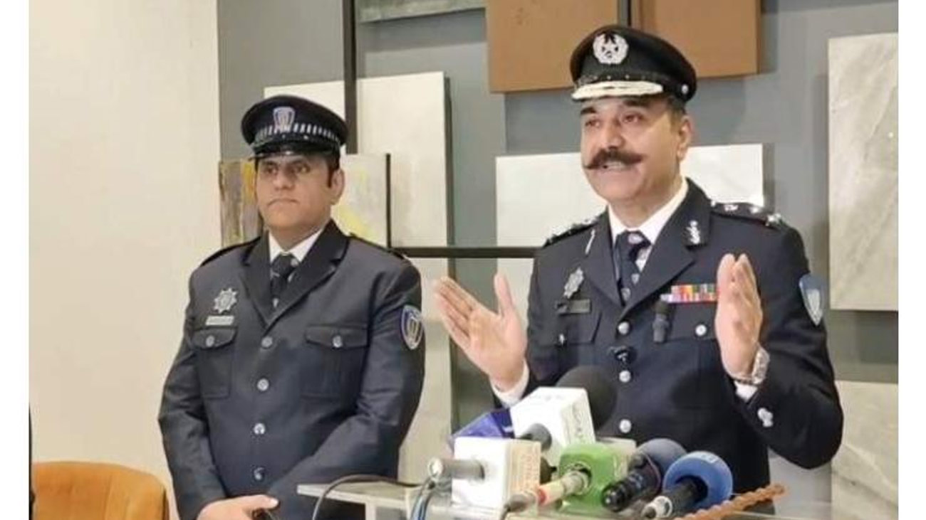 لاہور ٹریفک پولیس کے لیے نئی وردی متعارف