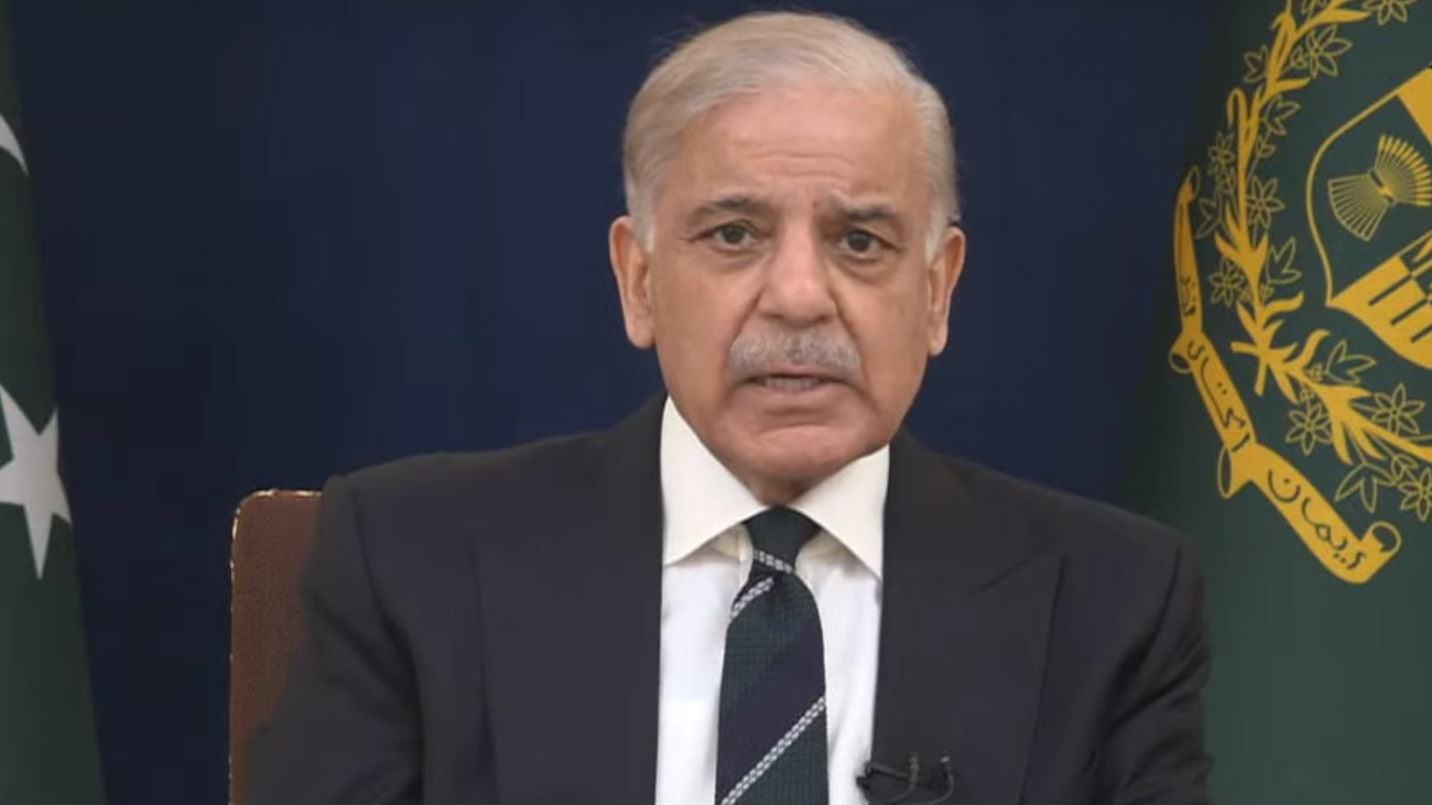 وزیراعظم کا پٹرولیم مصنوعات کی قیمتوں میں مزید اضافے کا عندیہ