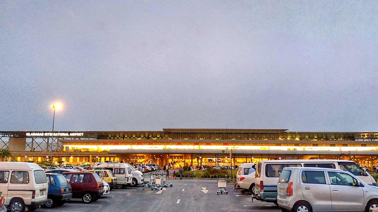 اسلام آباد ایئرپورٹ پر فلائٹ آپریشن کچھ دیر معطل رہنے بعد دوبارہ بحال