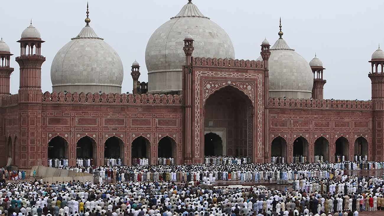 صوبائی دارالحکومت لاہور کے بڑی اور مشہور مساجد میں نماز عید کے اوقات کار جاری کر دیے گئے۔