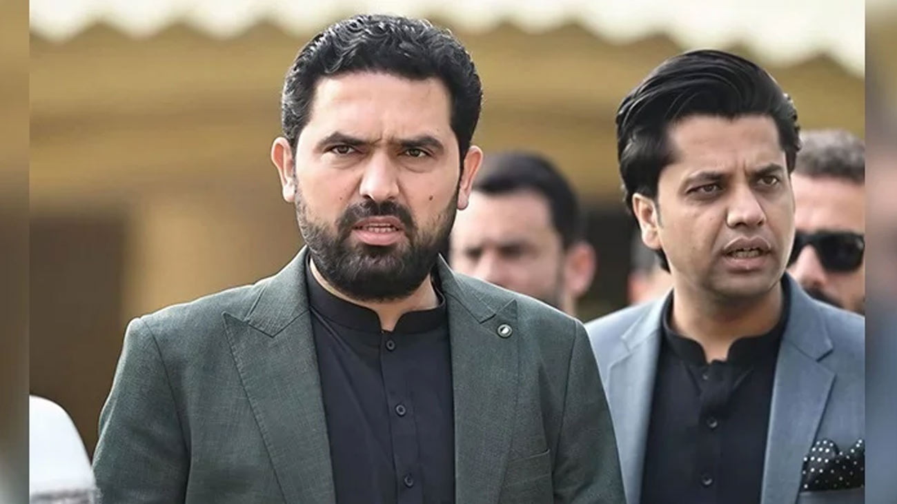 خیبرپختونخوا حکومت نے کل 6 مئی سے صوبہ بھر میں قلم چھوڑ ہڑتال کا اعلان کر دیا۔