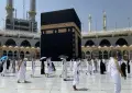 عمرہ زائرین کو ویکسی نیشن کے بغیر 10 اکتوبر تک سفر کرنے کی اجازت