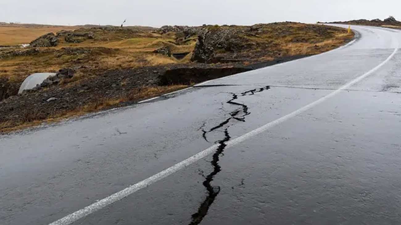 چوبیس گھنٹوں میں 1400 زلزلے، سیاحتی مقام بند کردیا گیا
