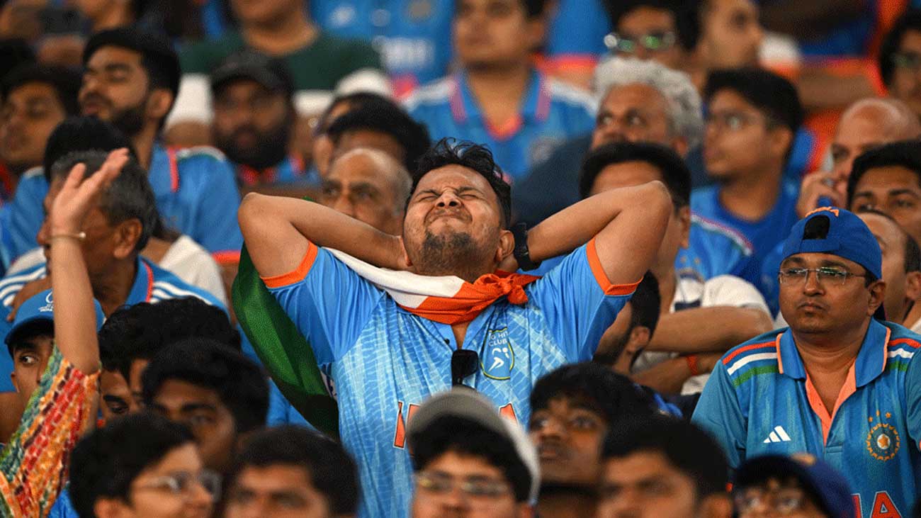 ورلڈ کپ فائنل میں ہندوستانیوں کا غیر مہذب رویہ، آسٹریلوی میڈیا پھٹ پڑا