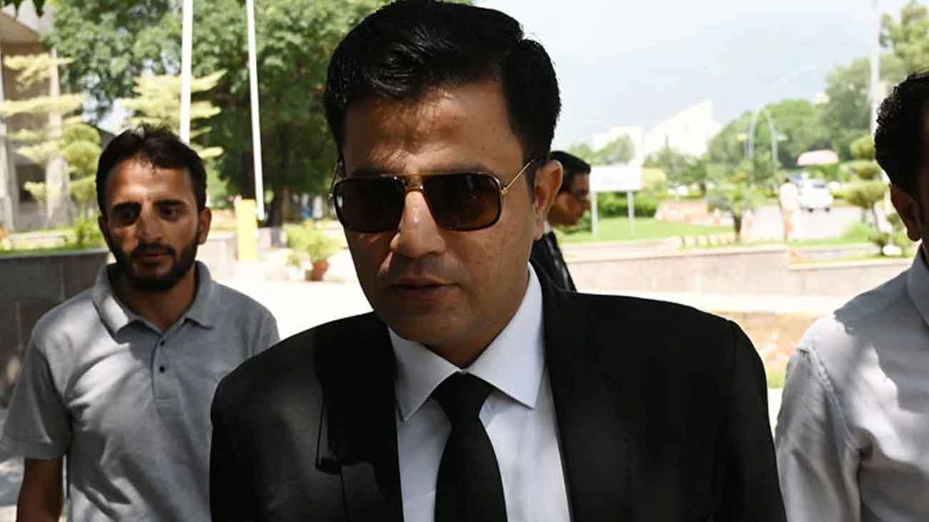 Chairman Imran Khan's Lawyer Naeem Haider Panjutha